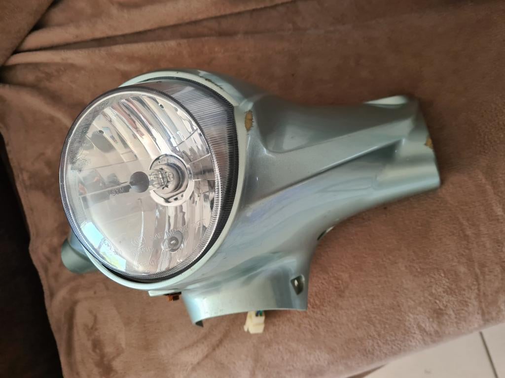 Koplamp sym fiddle 2 scooter 50cc en kappen, Ophalen of Verzenden
