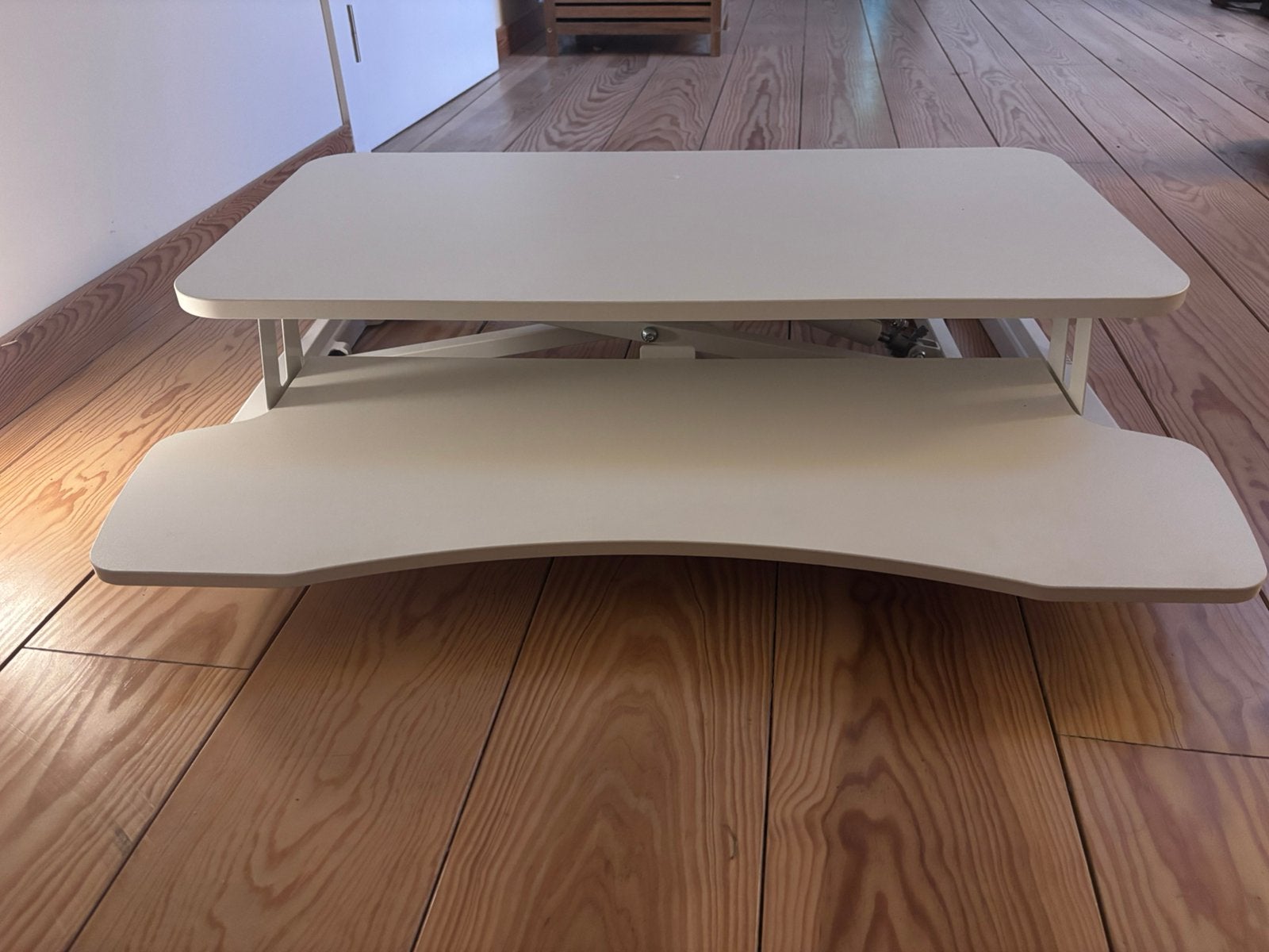 Rehausseur de bureau Assis-Debout VIVO (81 cm) – Blanc, Informatique & Logiciels, Supports d'ordinateur portable, Enlèvement, Comme neuf