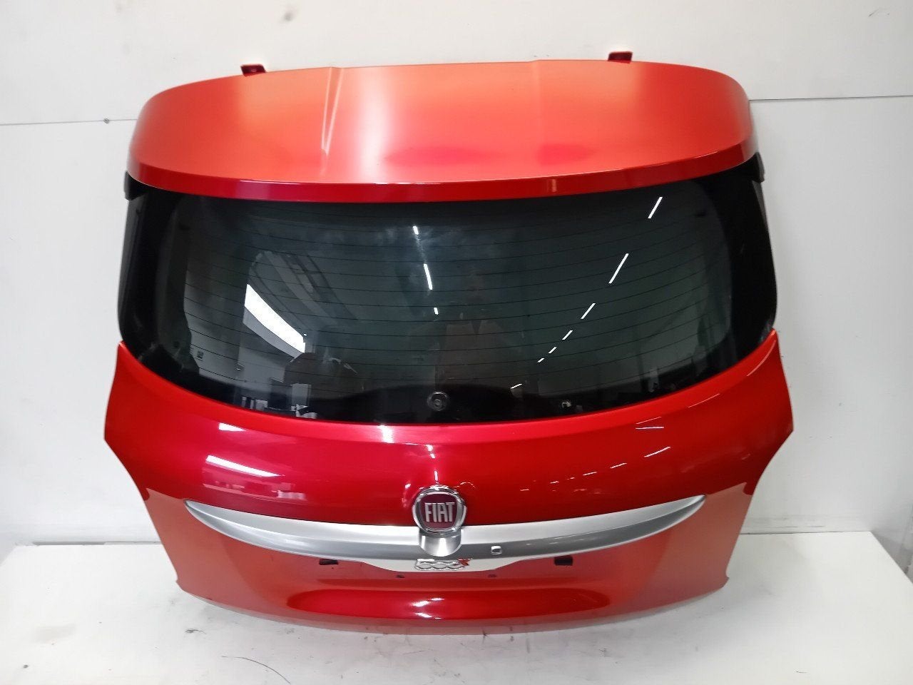 Achterklep Fiat 500X, Onderdelen@venauto.nl, Van der Ven Autorecycling B.V., Arrière, Ettenseweg 76, 4706 PB Roosendaal, The Netherlands