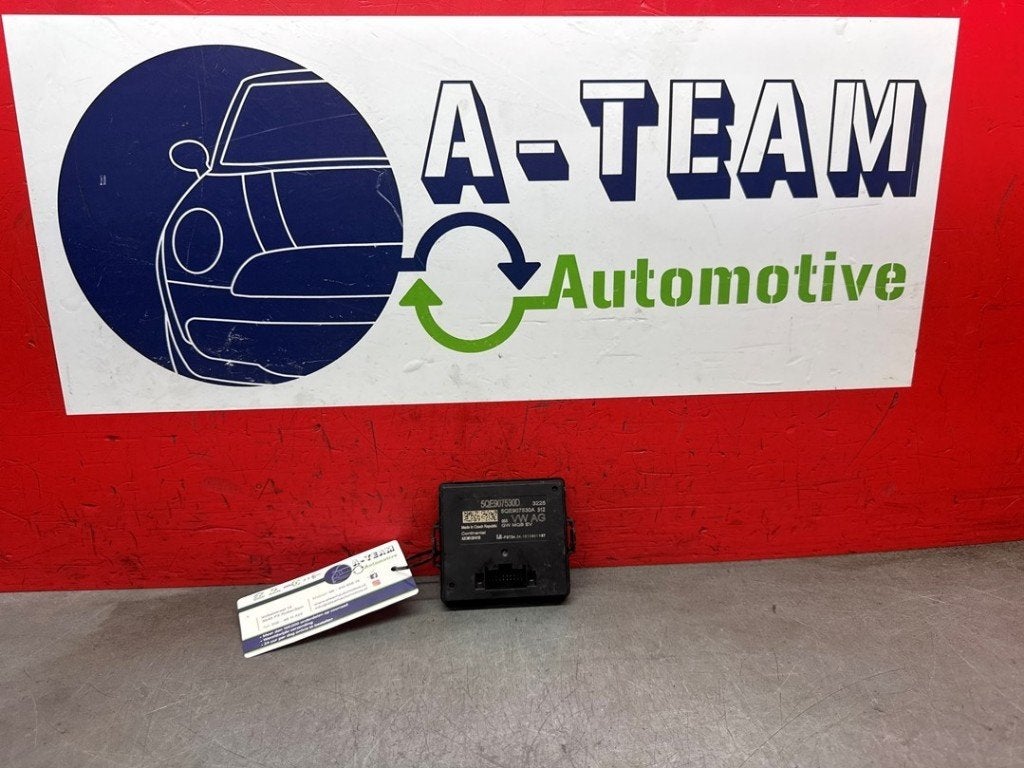 GATEWAY MODULE Volkswagen Golf VII (AUA) (|5QE907530D|), Volkswagen, Utilisé, Continental AG, Continental-Plaza 1
30175  Hannover, DE