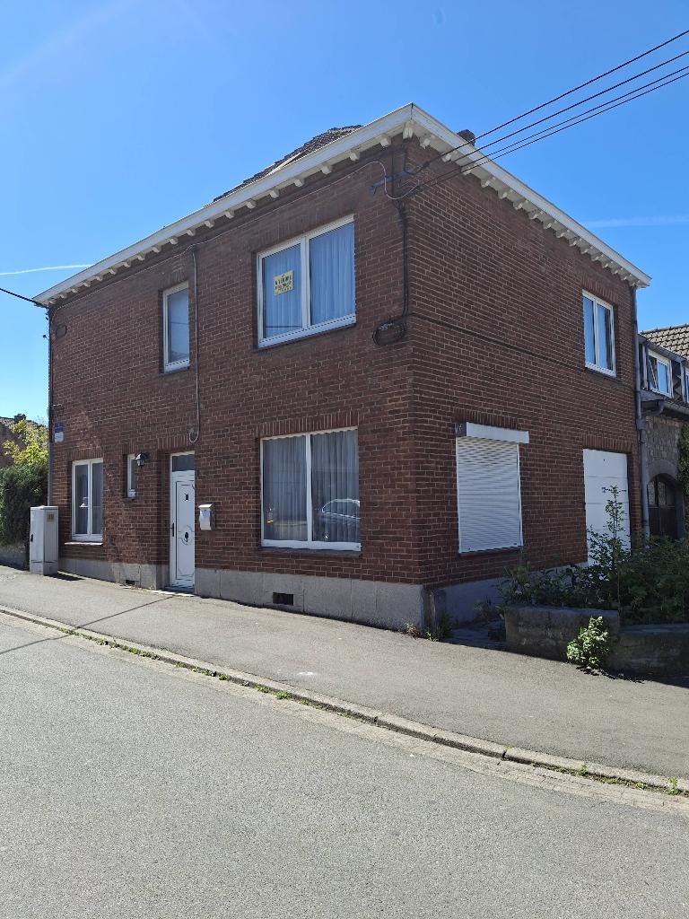 Maison meublé à louer, Immo, Appartements & Studios à louer, Charleroi, 50 m² ou plus