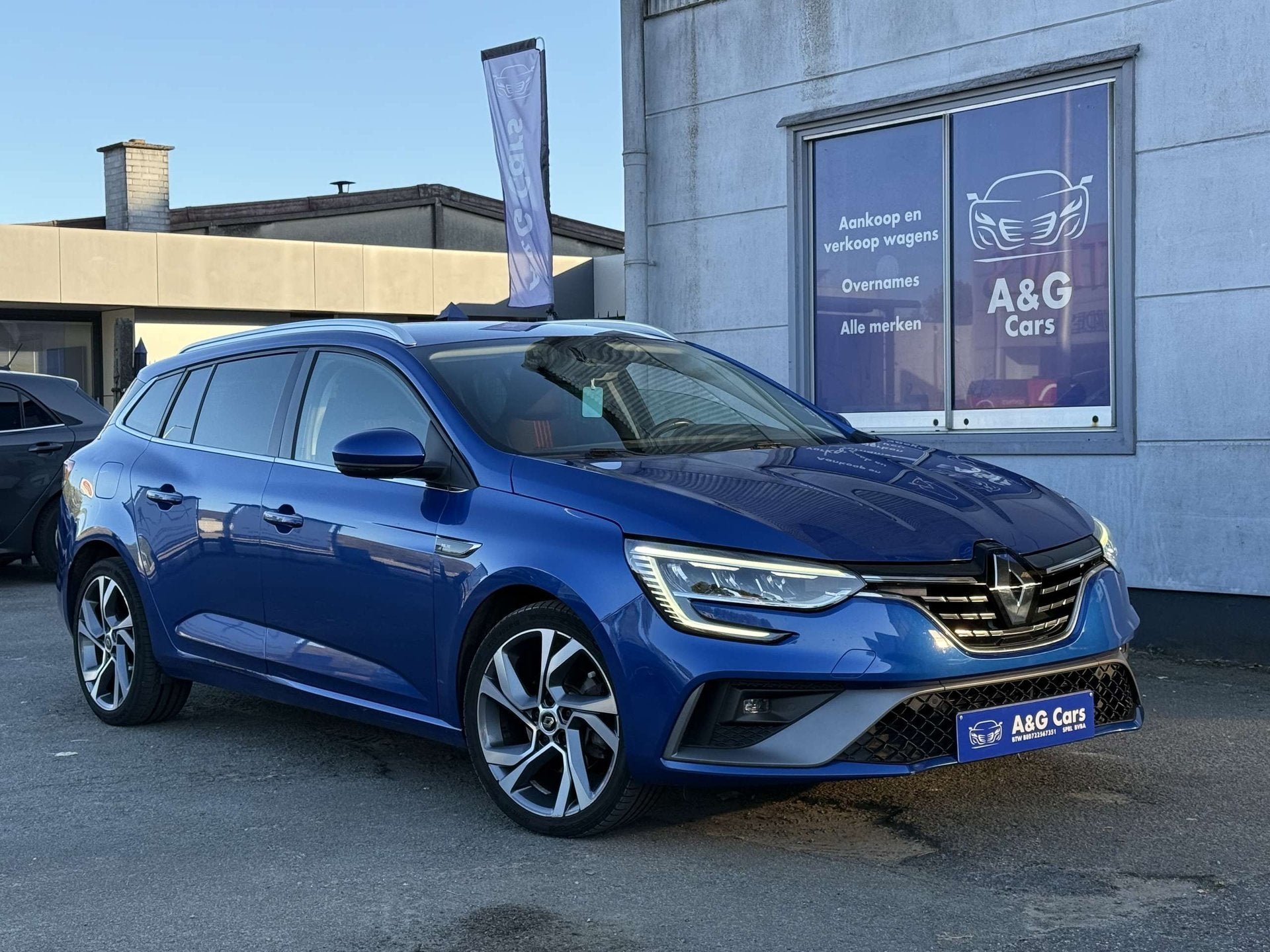 Renault Megane Mégane SW 1.33 TCe R.S. Line EDC GPF (EU6D), Autos, 159 ch, Achat, Entreprise, 1333 cm³