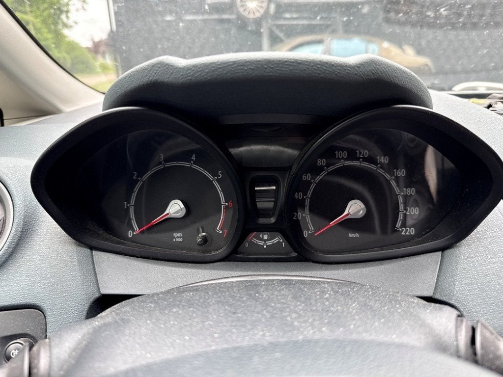 INSTRUMENTS DE BORD Ford Fiesta 6 (JA8) (01-2008/01-2018), Autos : Pièces & Accessoires, Henry-Ford-Straße  1
50735  Köln, DE