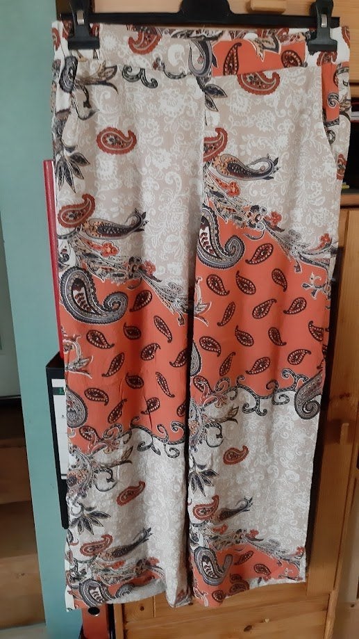 Beau pantalon large et aéré, infroissable Yesca Premium 38, Taille 38/40 (M), Enlèvement ou Envoi, Yessica Premium, Comme neuf