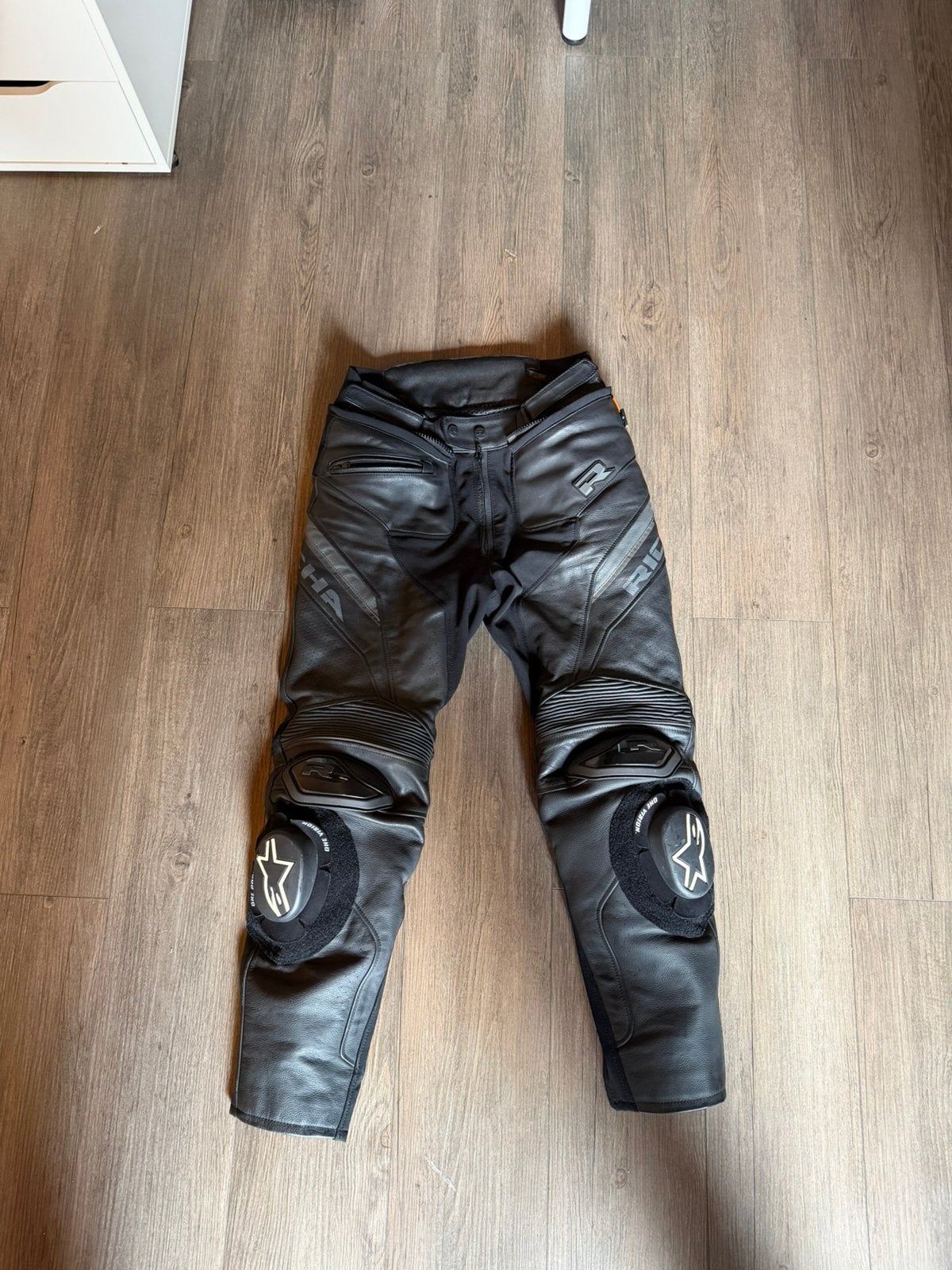 Richa Broek, Ophalen of Verzenden, Tweedehands, Heren, Broek | leer