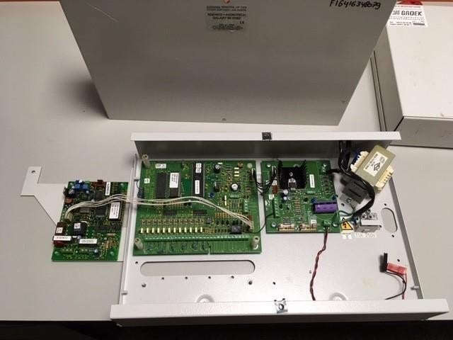 344. Honeywell Galaxy 60 alarmcentrale, Enlèvement ou Envoi, Utilisé