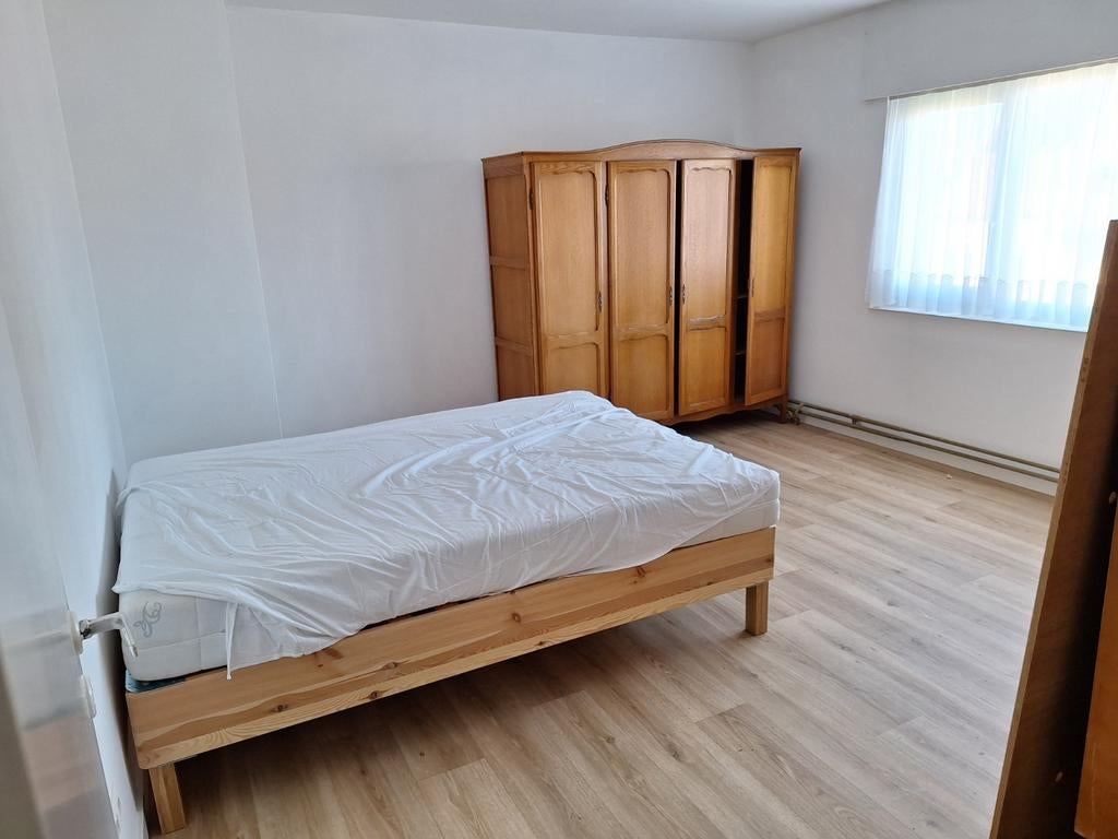 Kast, iets lichter, veel bergruimte
