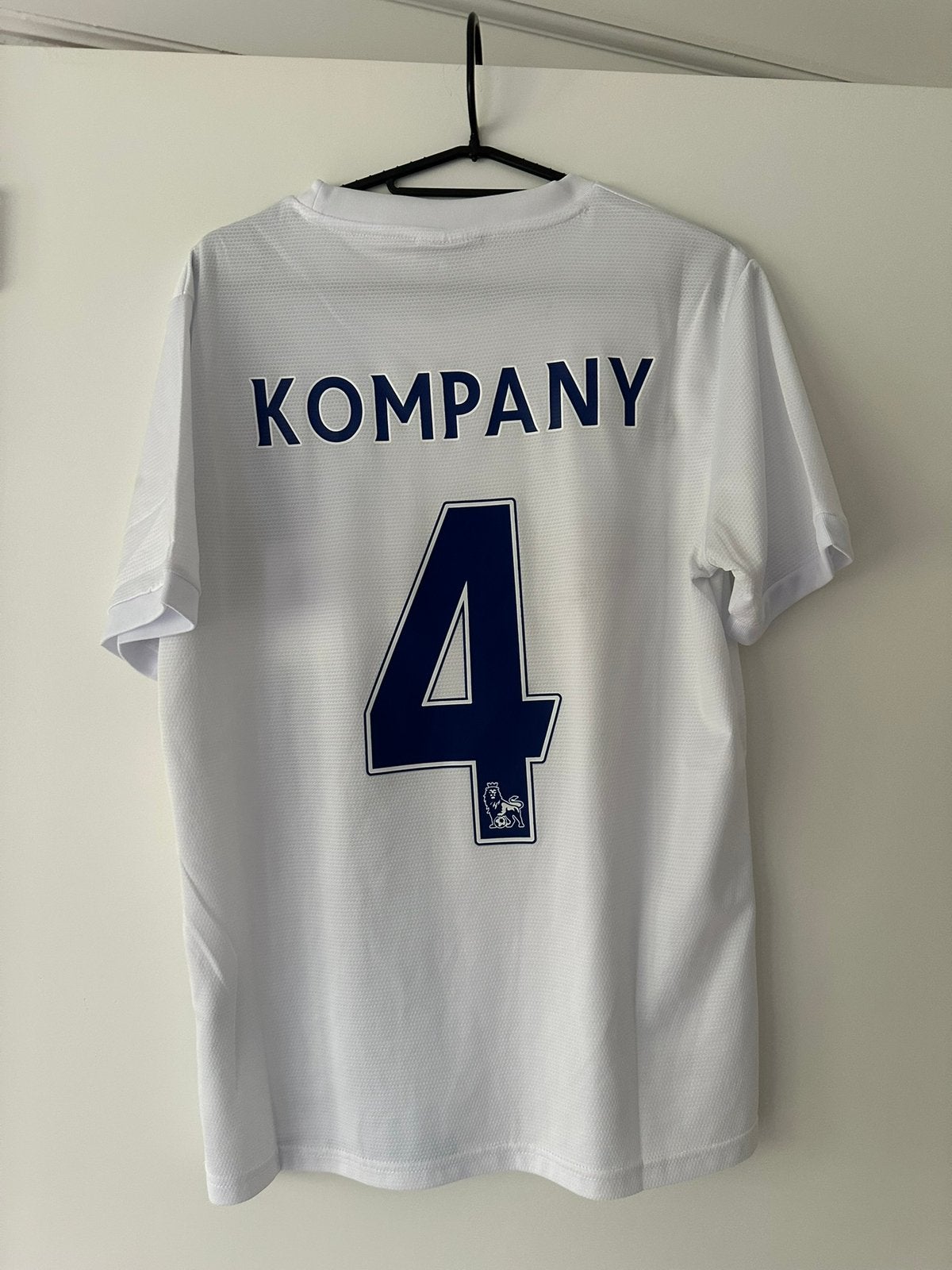 Manchester City S Kompany, Sports & Fitness, Enlèvement ou Envoi, Comme neuf