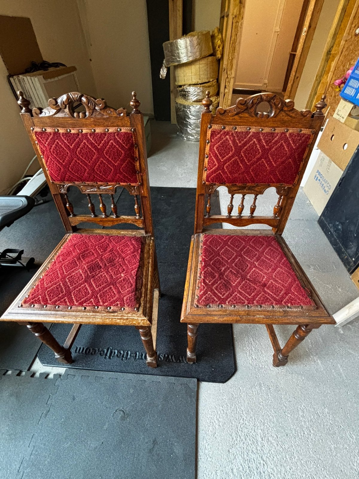 2 chaises anciennes à vendre., Enlèvement