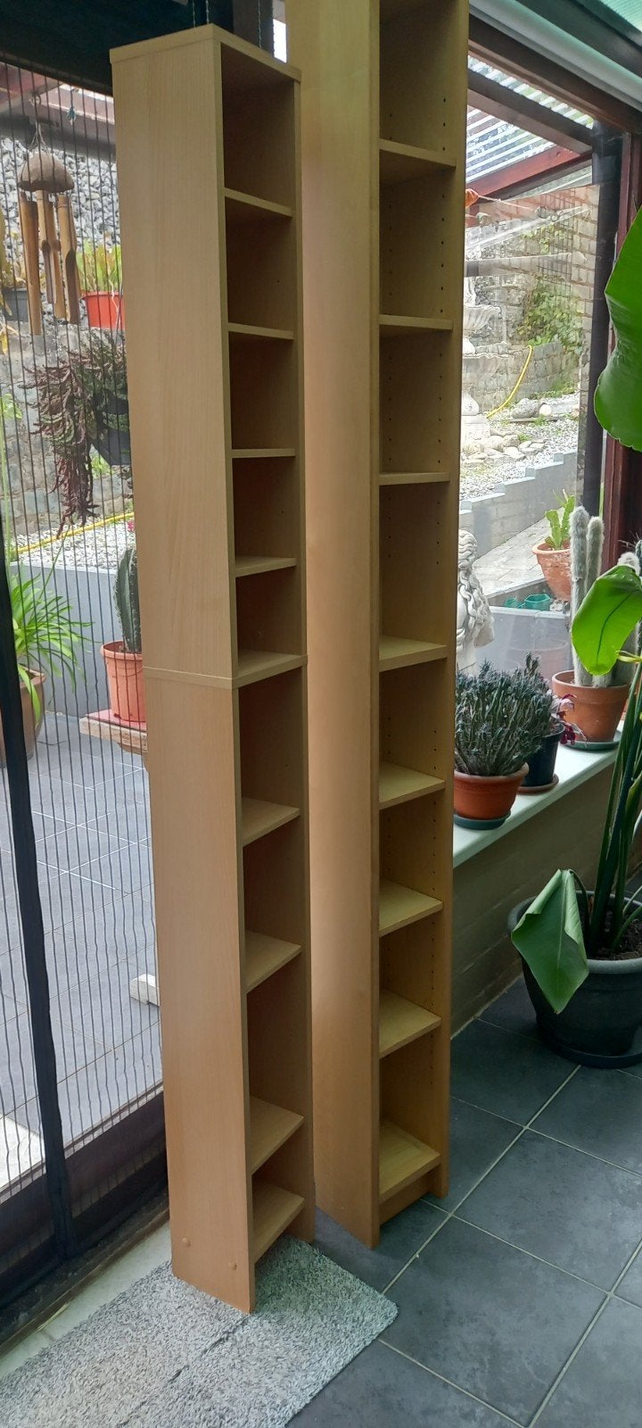 houten cd kastjes, Enlèvement, Bois
