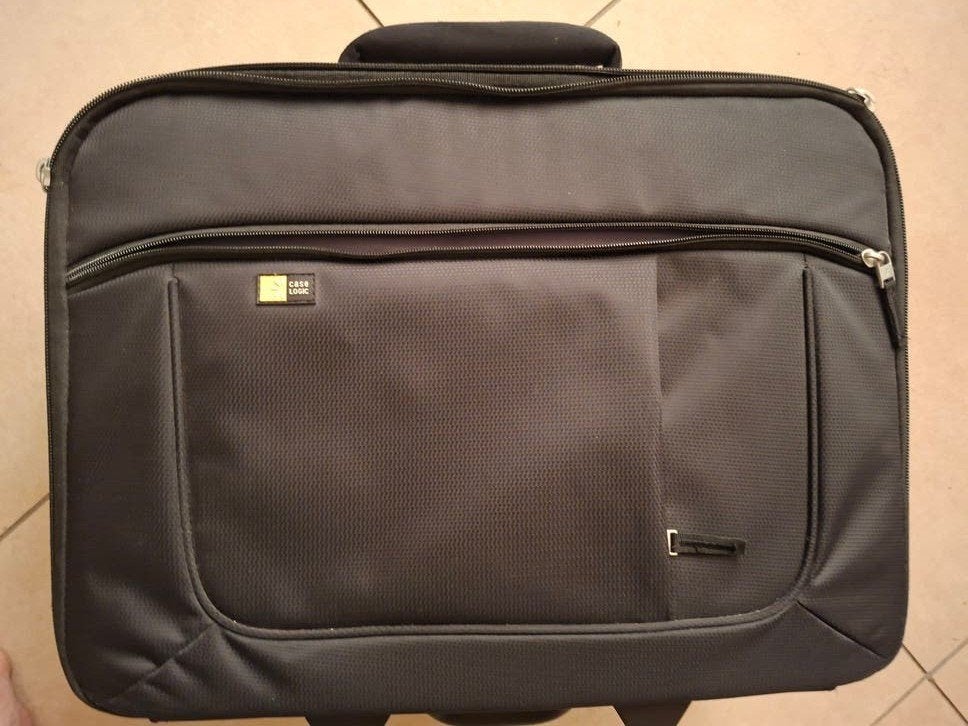 Nette Case Logic Rolkoffer / Laptoptas - Ideaal voor Zakenre, Ophalen, Case Logic, Zwart