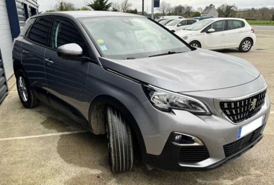 PEUGEOT 3008 EAT8 S&S 1.5L HDI 135cv avec attelage, Particulier, Achat