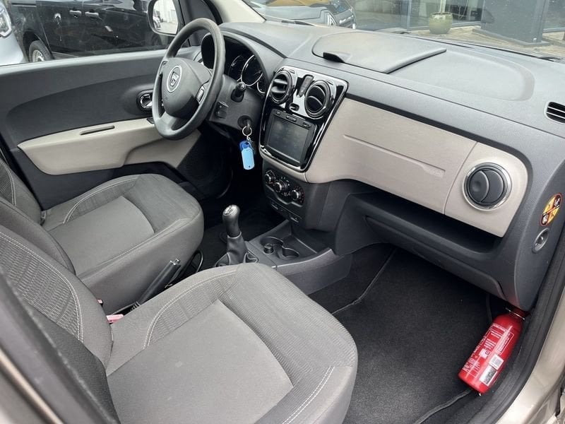 Dacia Lodgy Lauréate (5pl)*GPS*AC*Gar, Autos, Dacia, Euro 5, Achat, 82 ch, Boîte manuelle