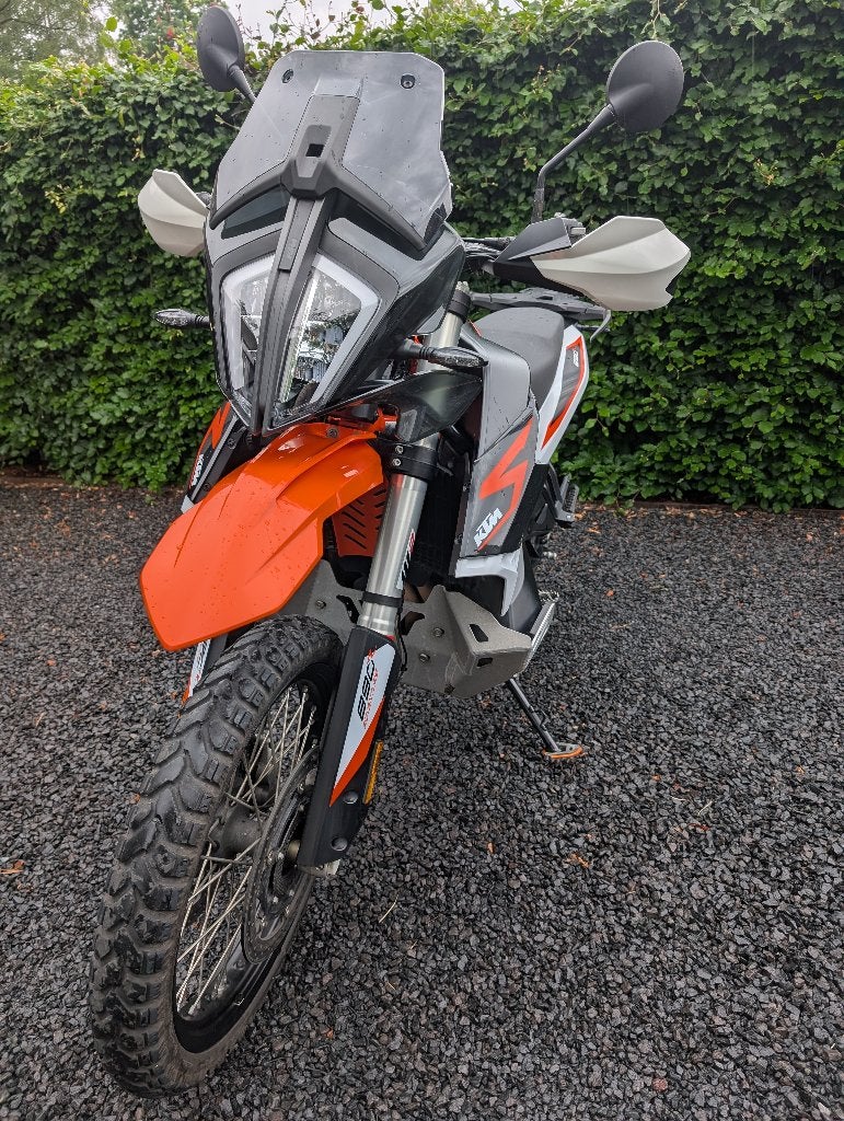 KTM 890 Adventure R 2022, Motoren, 2 cilinders, Particulier, Handvatverwarming, Meer dan 35 kW