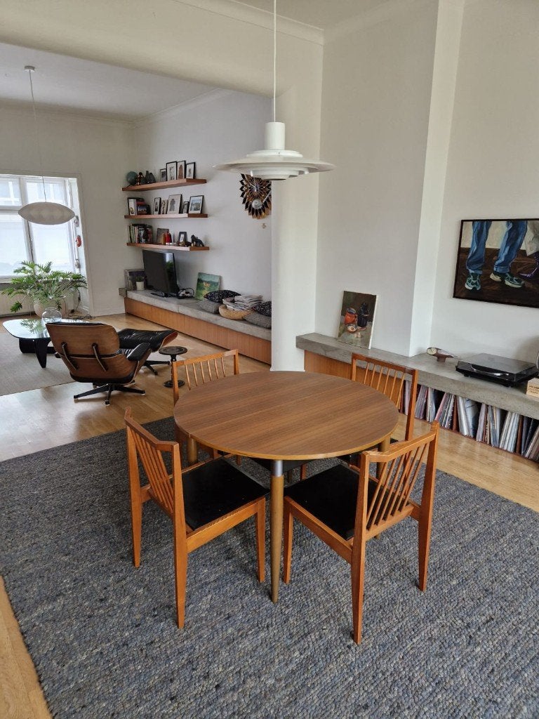 Vintage midcentury eettafel (rond en verlengbaar) | retro, Huis en Inrichting, Tafels | Eettafels, Ophalen, Gebruikt, Rond, Vintage midcentury
