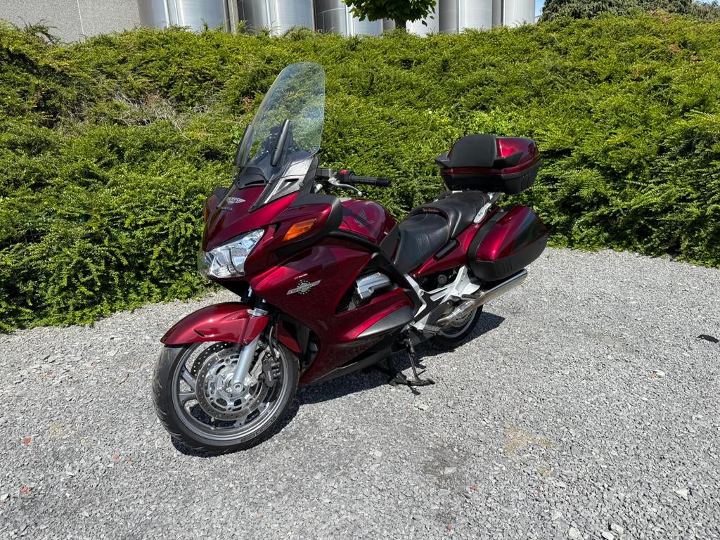 Honda st1300 pan european abs, Motoren, 4 cilinders, Motorrijbewijs A, Particulier, Toermotor