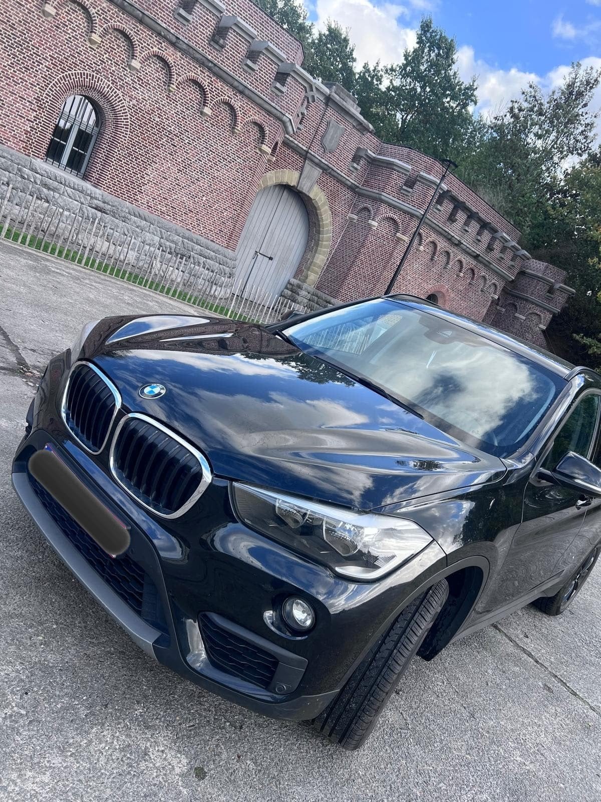BMW X1 16D, Euro 6, Zwart, 5 deurs, Particulier