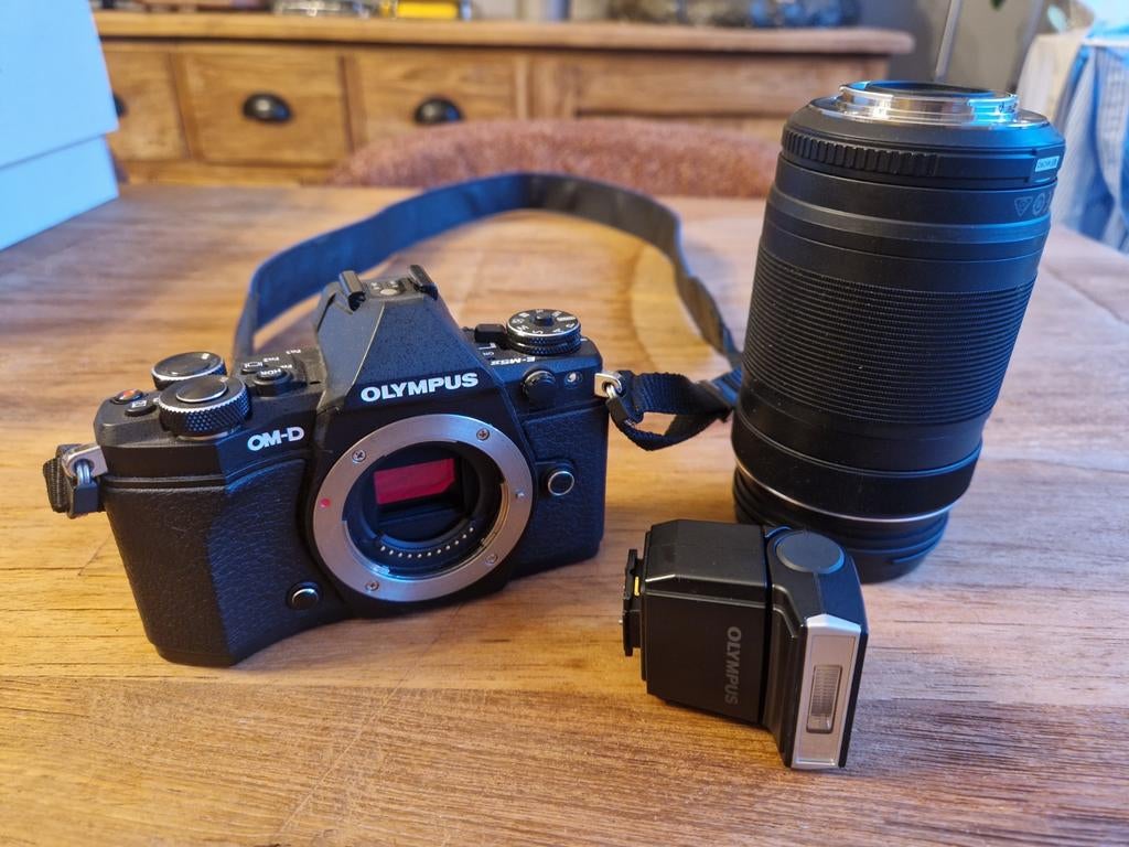 Olympus OM-D E-M5II, Ophalen of Verzenden, Olympus