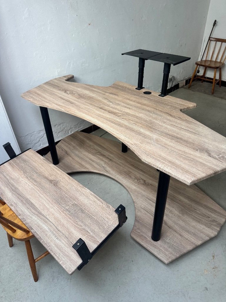 studio tafel zo goed als nieuw, Audio, Tv en Foto, Overige Audio, Tv en Foto, Ophalen, Zo goed als nieuw
