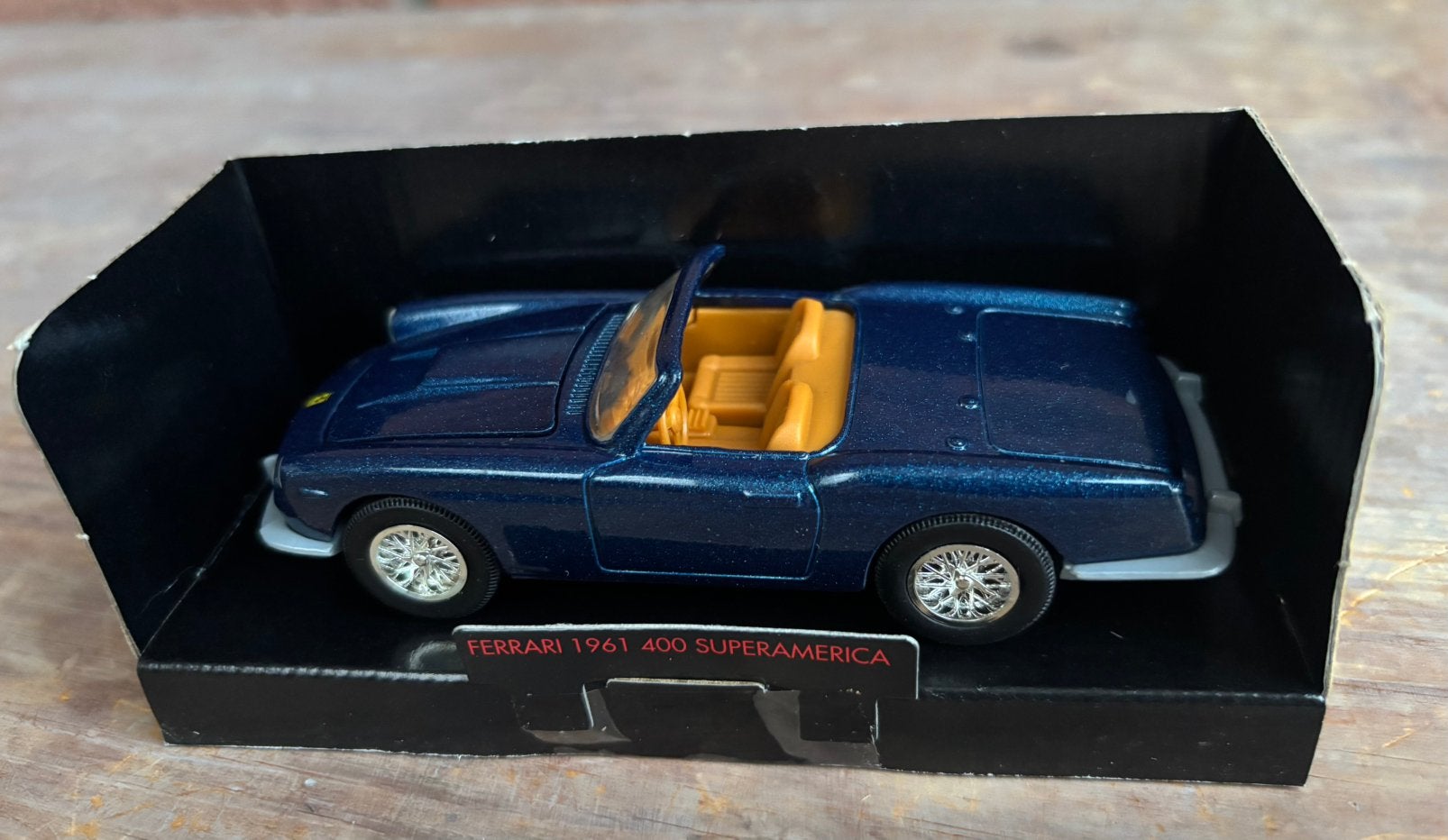 Ferrari 1961 400 Superamerica - Shell Collection - 1:43, Hobby en Vrije tijd, Ophalen of Verzenden, Zo goed als nieuw, Auto, Overige merken