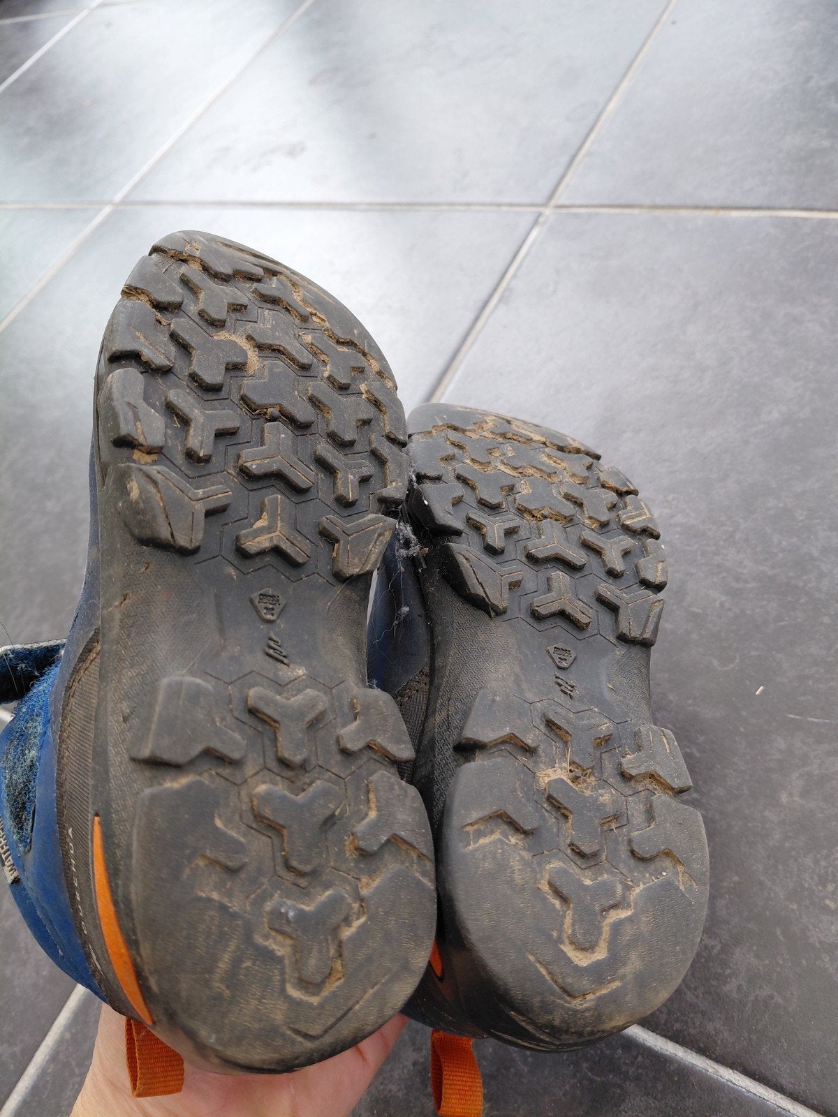 Wandelschoenen maat 33, Bricolage & Construction, Vêtements de sécurité, Enlèvement