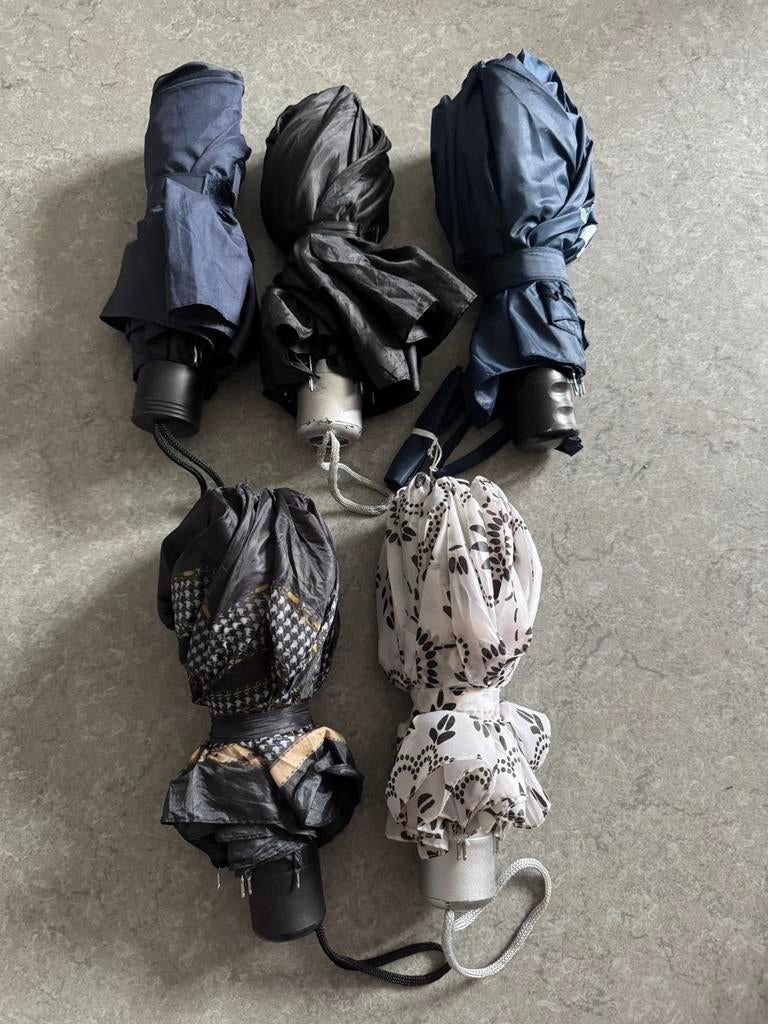 5 paraplu’s, Ophalen of Verzenden, Zo goed als nieuw