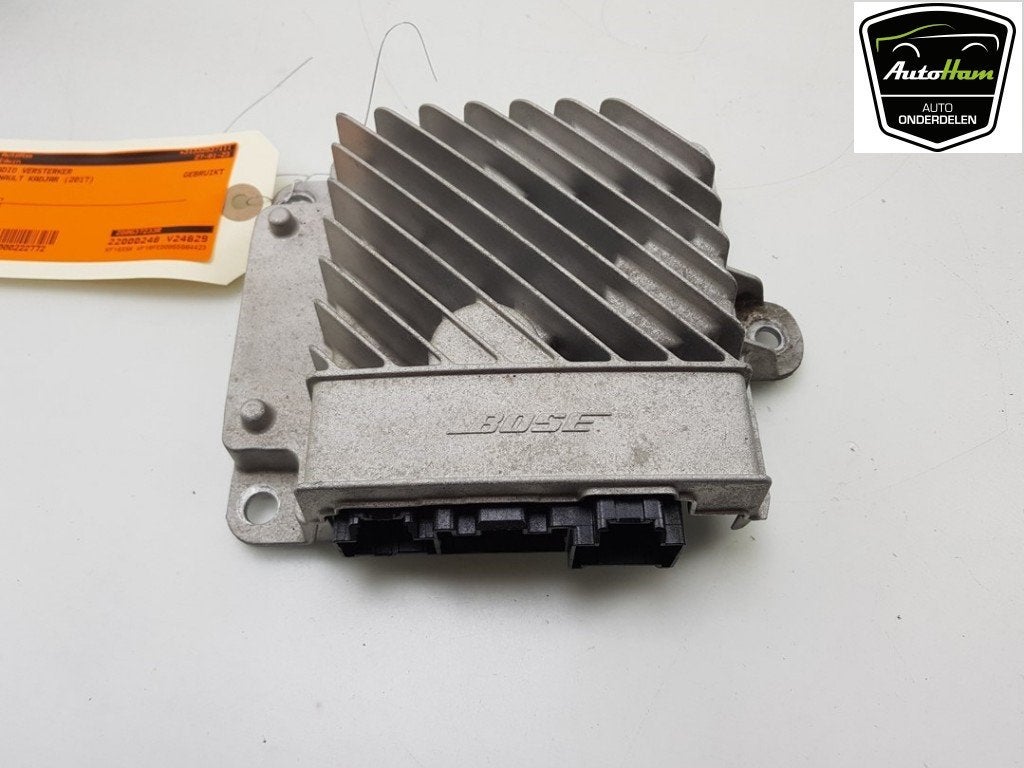 AUDIO VERSTERKER Renault Kadjar (RFEH) (|280637233R|), Auto-onderdelen, Gebruikt, Renault