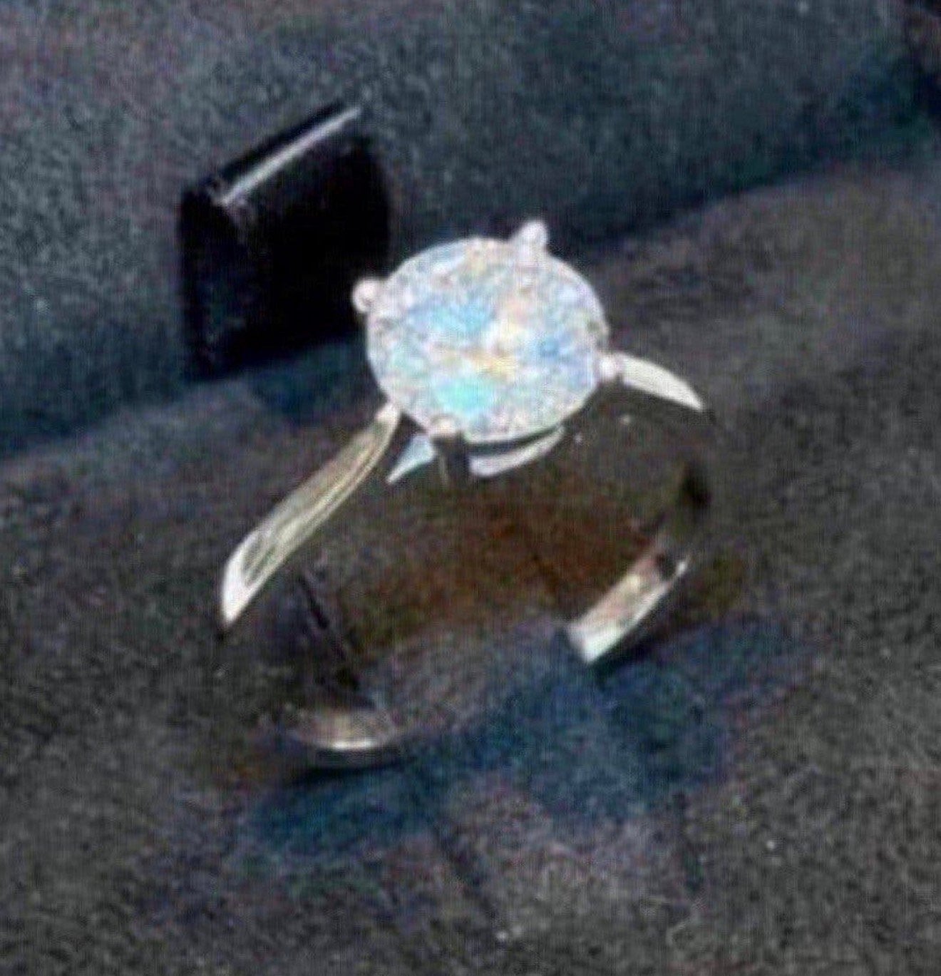 Nieuwe 14K witgouden ring met 2.10ct diamant- maat 17,75mm, Nieuw, Ophalen of Verzenden, 17 tot 18, Met edelsteen