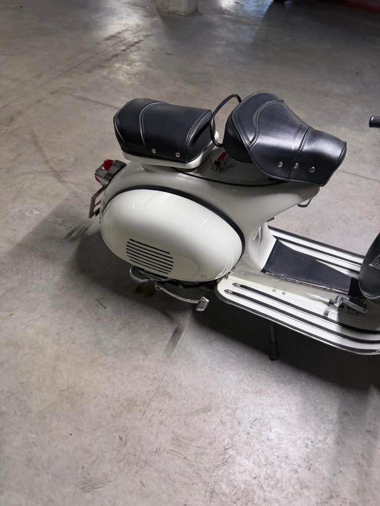 Vespa 150 uit 1961, Fietsen en Brommers, Ophalen
