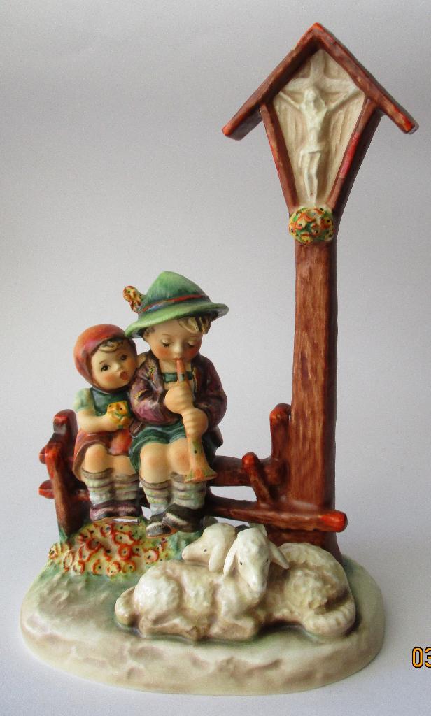 M I Hummel: 28 /ll -Wayside Devotion- TMK-8 -LARGE-19½ cm., Verzenden