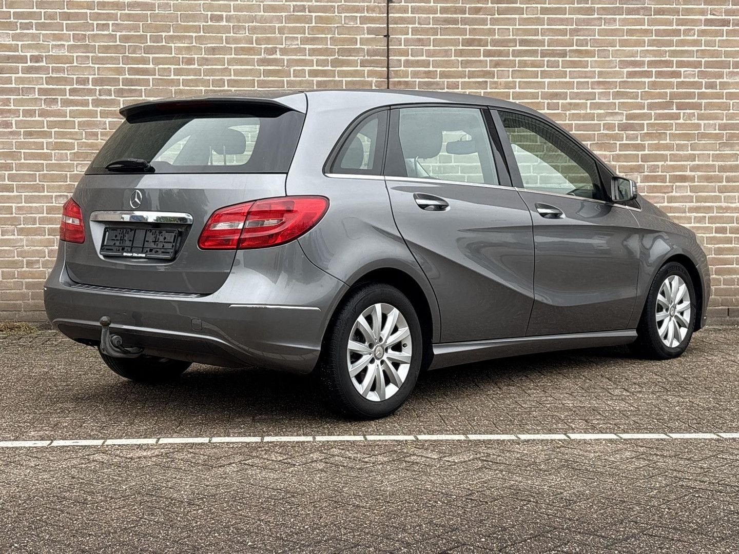 Mercedes-Benz B 200 CDI Ambition | Airco | Cruise | Navi | C, Autos, Mercedes-Benz, Argent ou Gris, Achat, Entreprise, Boîte manuelle