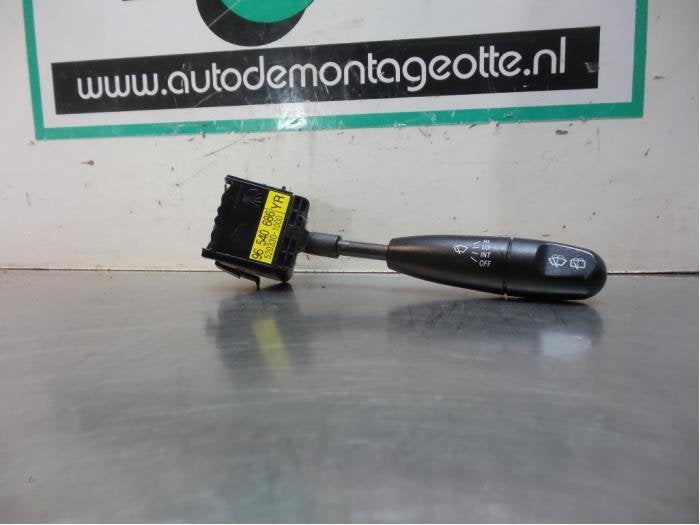 Ruitenwis Schakelaar van een Daewoo Kalos (Kalos 02-), Gebruikt, -, Daewoo, -
