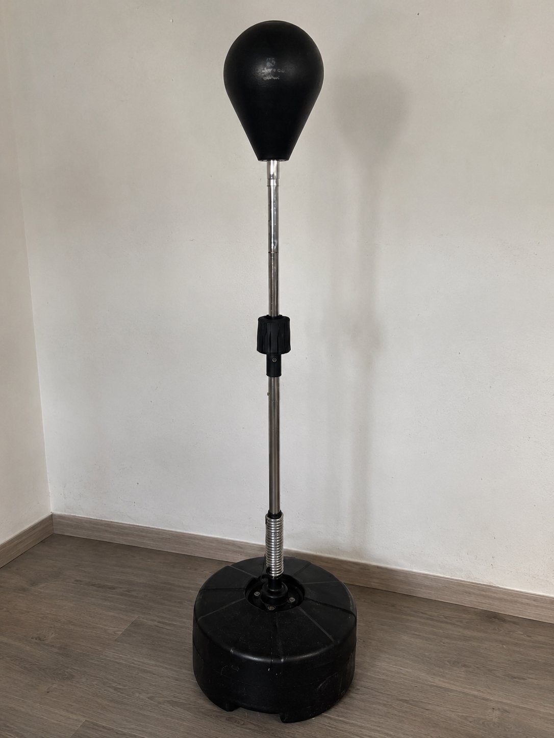 Sac de boxe Domyos — Hauteur ajustable, Enlèvement ou Envoi, Comme neuf, Punching-ball