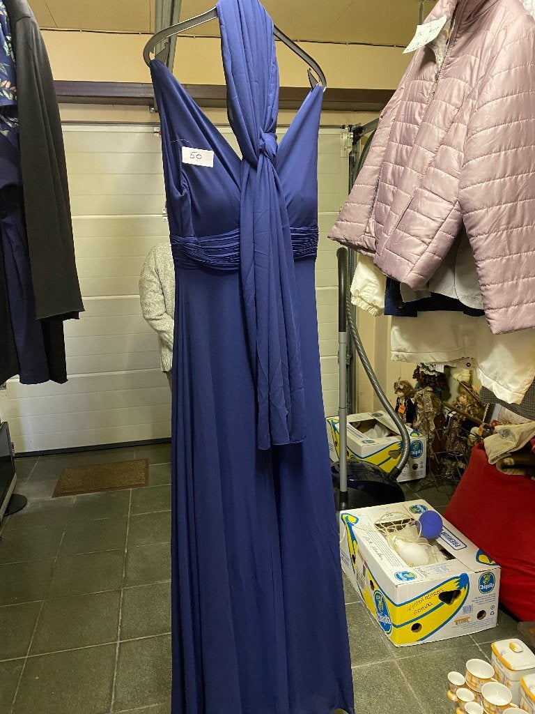LANG BLAUW KLEED MET SJAAL, Blauw, Nieuw, Onder de knie, Ophalen
