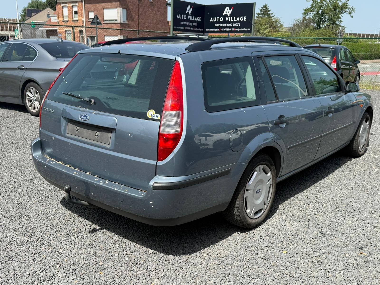 Ford Mondeo 1.8i 2001/212000 km, Auto's, Mondeo, https://public.car-pass.be/vhr/4ec1d64f-8879-43e1-8f37-7f9da2ab9af9, Bedrijf