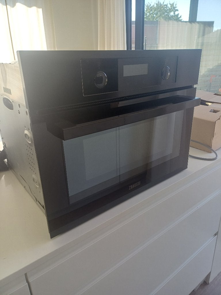 Inbouw combi-oven Zanussi, Elektronische apparatuur, Ovens, Ophalen, 45 tot 50 cm, Gebruikt, Zanussi