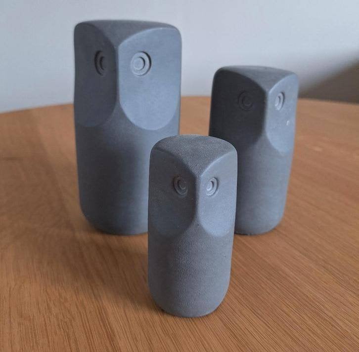 Beeldjes voor binnen / buiten, Ophalen, Zo goed als nieuw, Grijs, Steen/keramiek