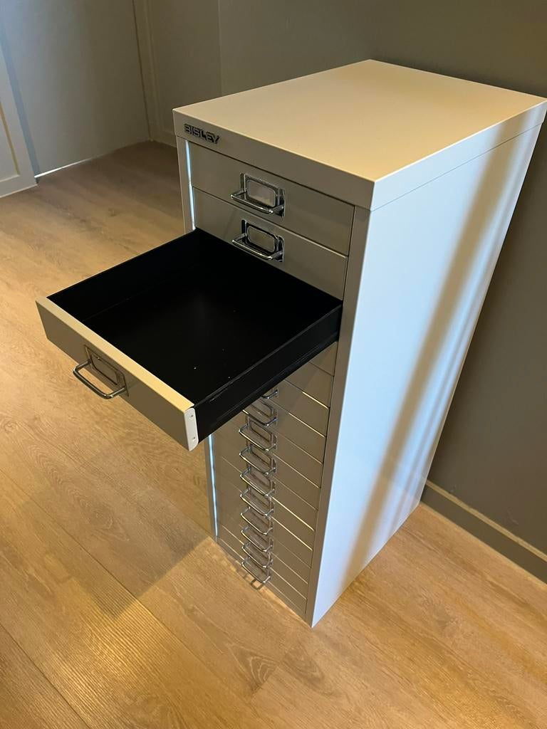 Bisley metalen ladenkast, Huis en Inrichting, Kasten | Roldeurkasten en Archiefkasten, Ophalen, Zo goed als nieuw