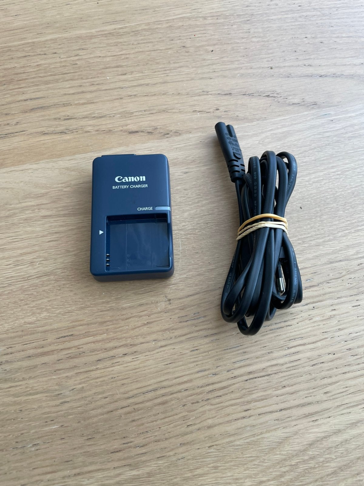 Chrgeur Canon, TV, Hi-fi & Vidéo, Chargeurs, Enlèvement, Comme neuf