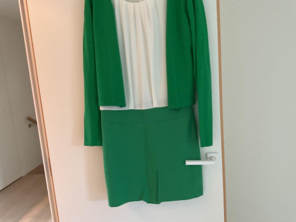 Kleed, Taille 38/40 (M), Enlèvement ou Envoi, Comme neuf, Vert