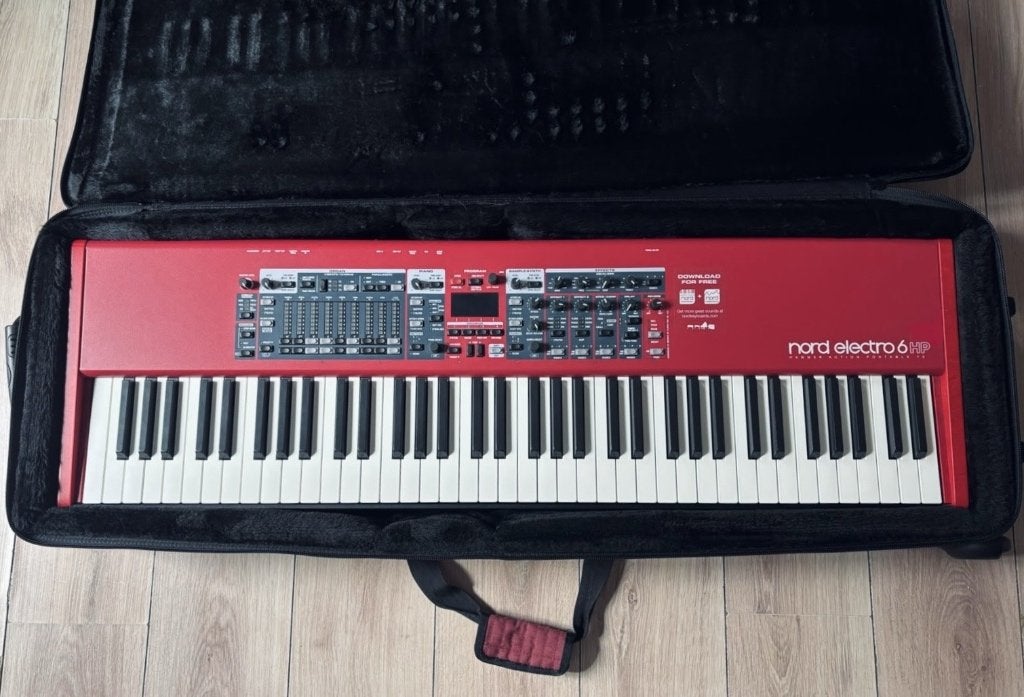 Nord Electro 6 HP, Muziek en Instrumenten, Keyboards, Ophalen, Zo goed als nieuw, Midi-aansluiting