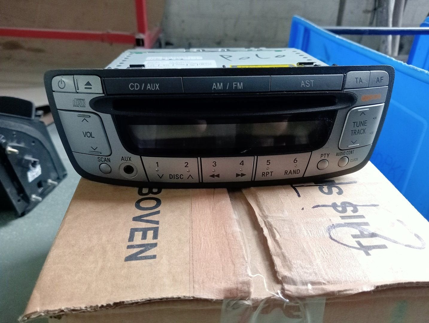 Peugeot 107  radio 86120-0H010, Gebruikt, -, -, Ophalen of Verzenden