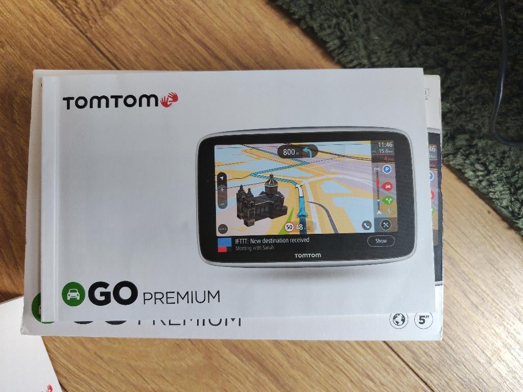 TomTom Go Premium 5 inch wereld, Auto diversen, Ophalen of Verzenden