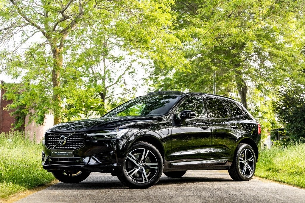 Volvo XC60 T8 AWD R-Design * Pano * HUD * H/K * ACC * 360 *, Automaat, 4 cilinders, Zwart, Leder