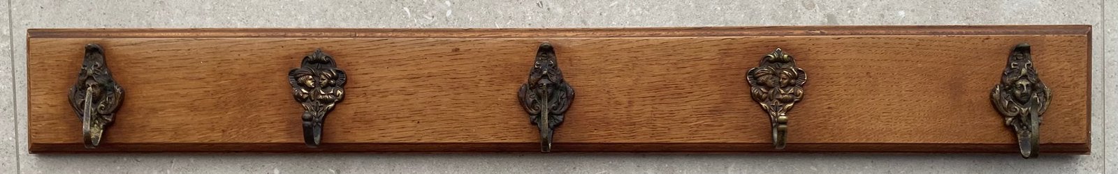 Porte-manteau mural vintage en bois massif – 5 patères, Antiquités & Art, Enlèvement