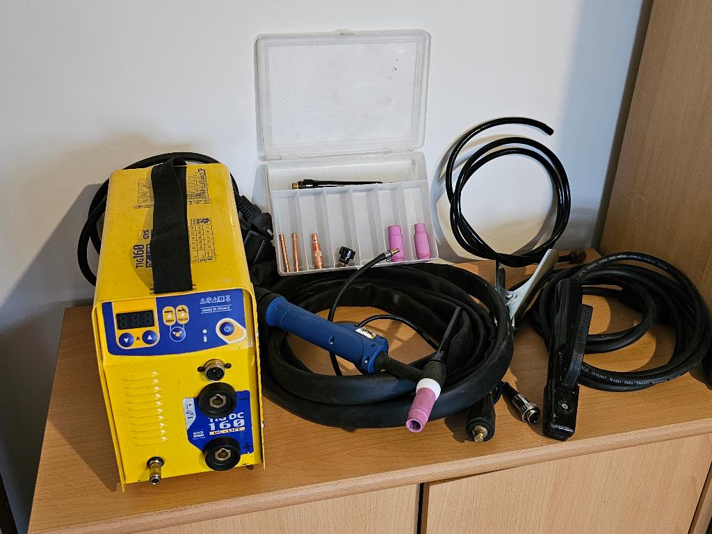 Machine de soudage à électrodes TIG et MMA 160A, Bricolage & Construction, Enlèvement, Comme neuf, 150 à 250 ampères, Tig