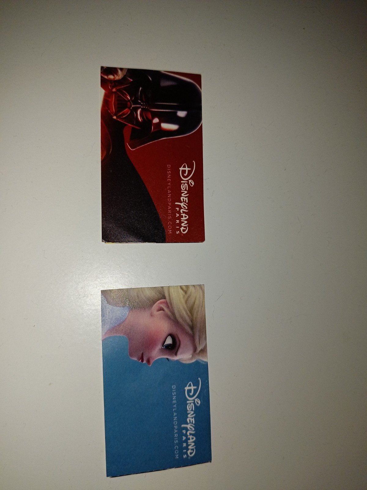 Billets liberté non datés Disneyland Paris (13/01/27), Tickets & Billets, Trois personnes ou plus, Ticket ou Carte d'accès