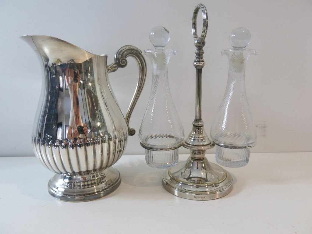 vinaigre à huile et carafe à eau en métal argenté Christofle, Enlèvement ou Envoi
