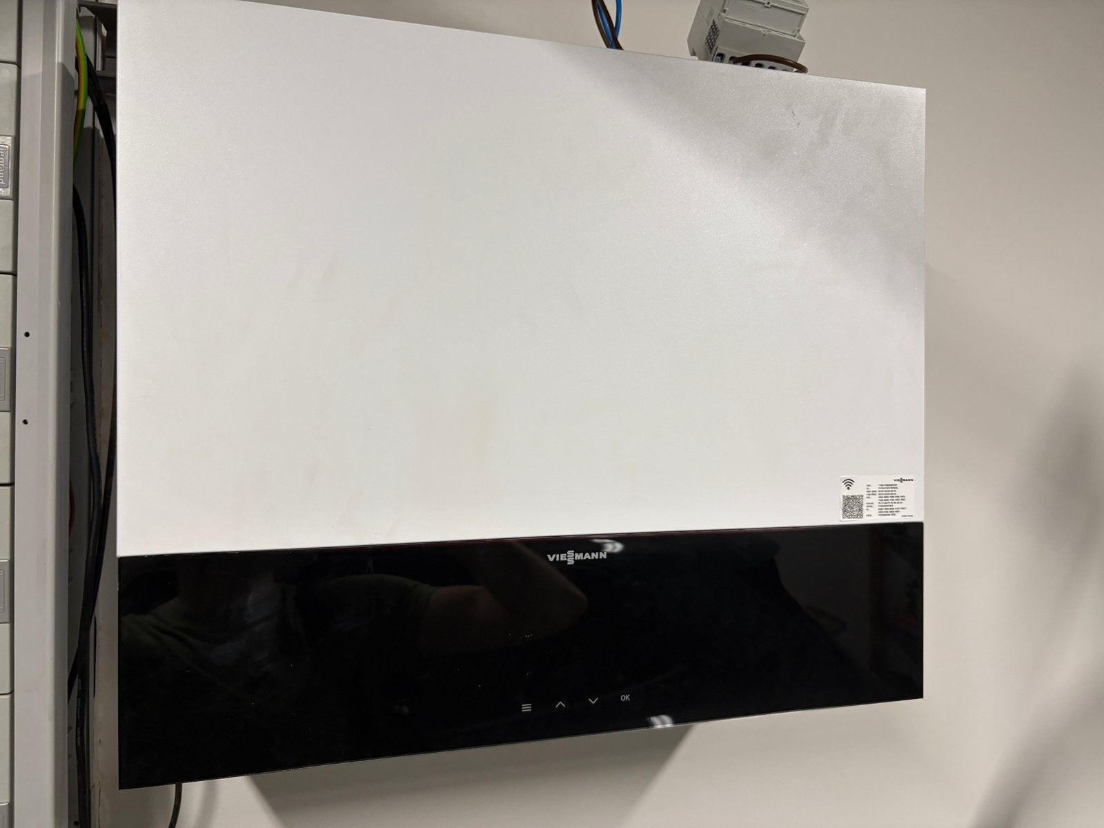 Vitocharge VX3 4,6A, Doe-het-zelf en Bouw, Zonnepanelen en Toebehoren, Ophalen, Zo goed als nieuw