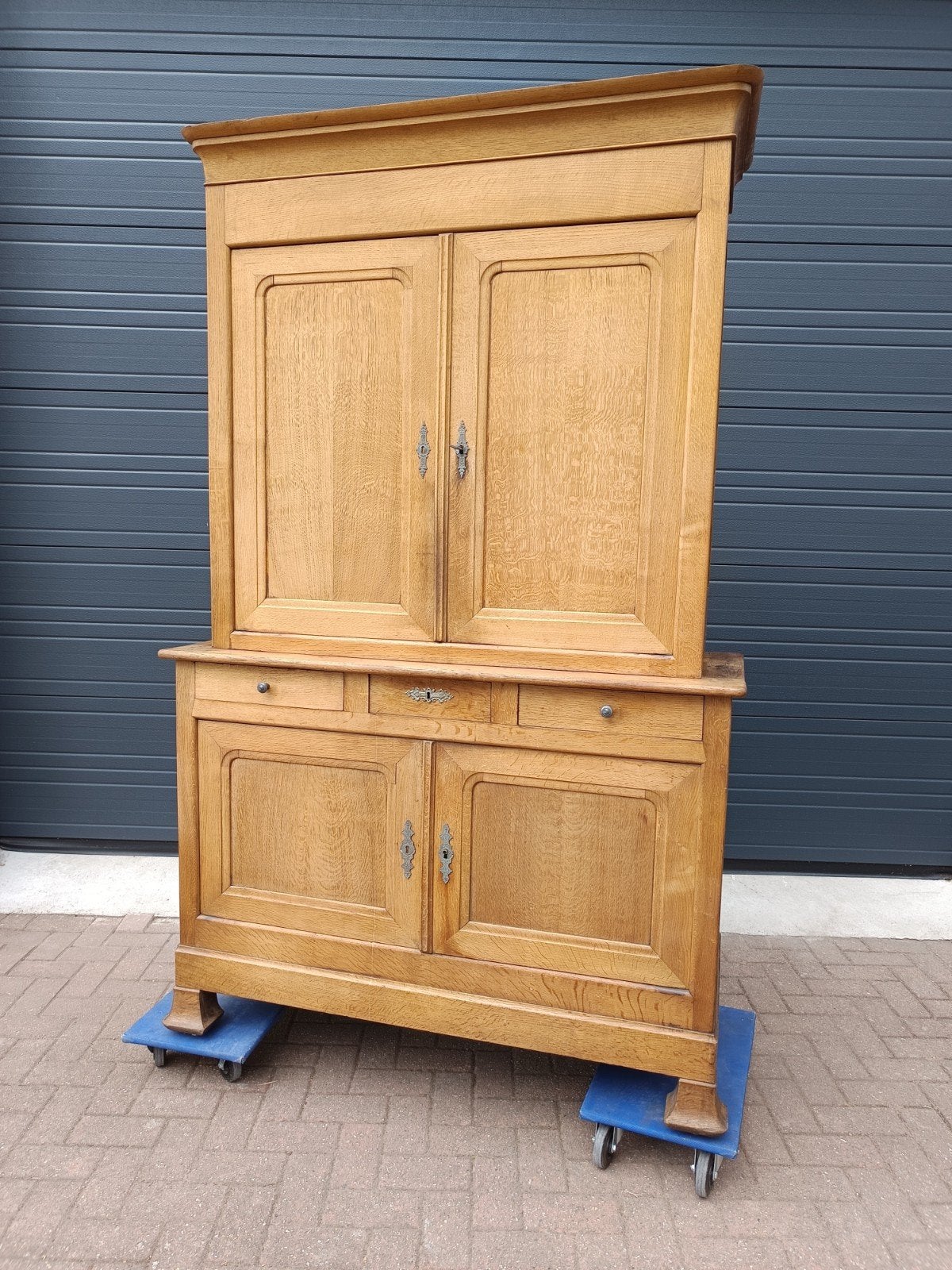 Grande armoire de style Louis Philippe, Antiquités & Art, Antiquités | Meubles | Armoires, Enlèvement